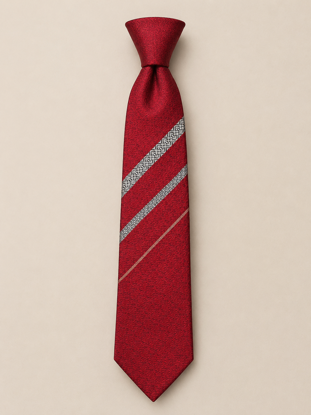 Sanui Hakata-ori slanted Kenjo silk necktie in enji red
