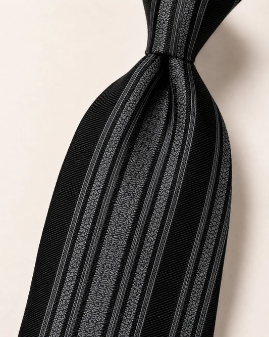 Sanui Hakata-ori vertical Kenjo black and silver necktie